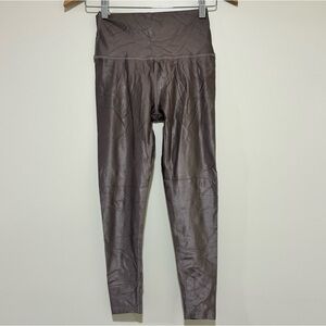 Beyond Yoga Highwaisted Metallic Taupe Mauve Leggings Size Medium